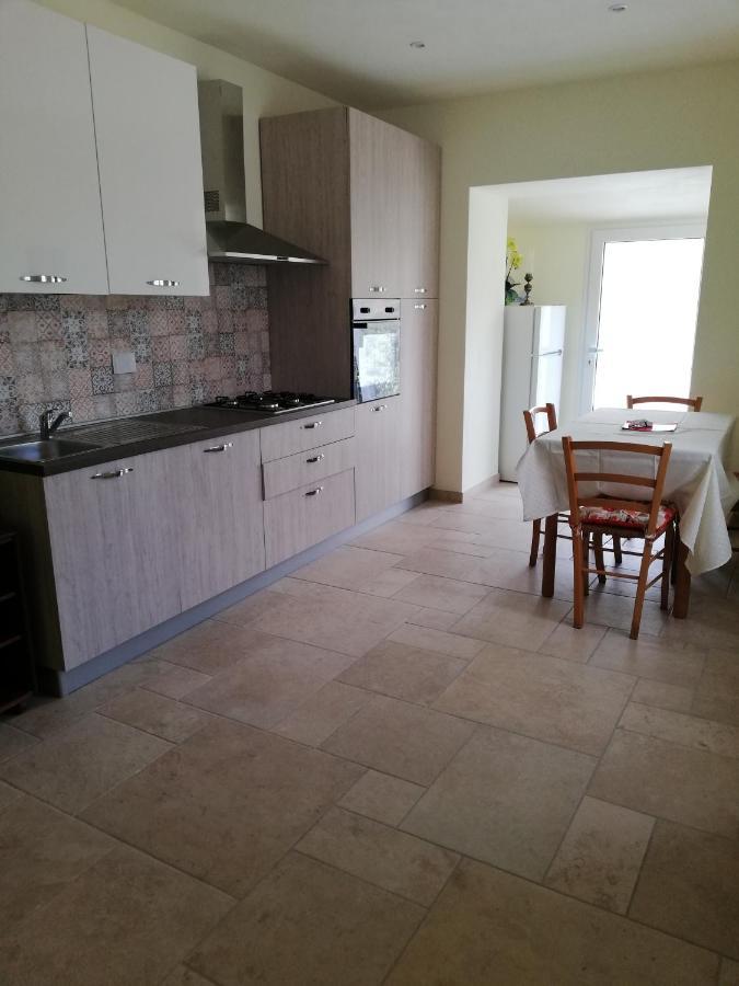 임페리아 La Torretta Di Piero Con Terrazzi E Parcheggio Privato Citra Zero Zero Ottanta 31Lst0282 아파트 외부 사진