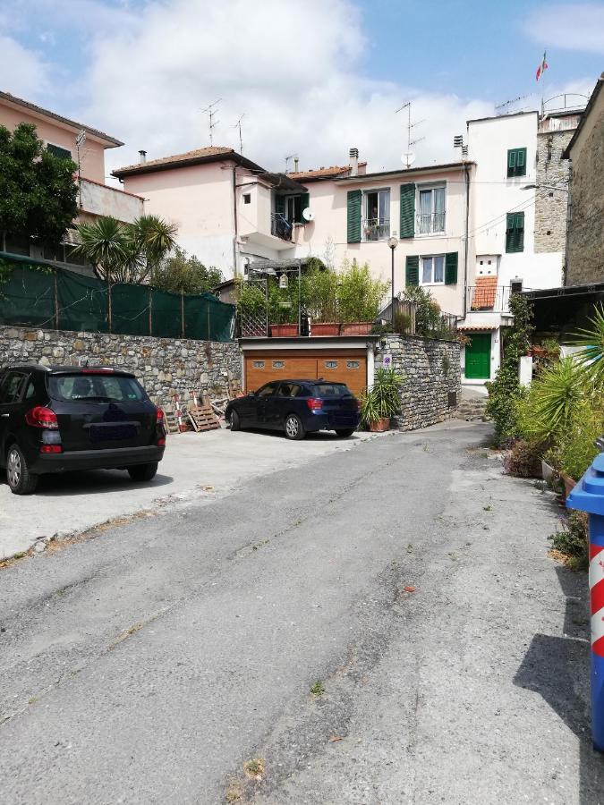임페리아 La Torretta Di Piero Con Terrazzi E Parcheggio Privato Citra Zero Zero Ottanta 31Lst0282 아파트 외부 사진