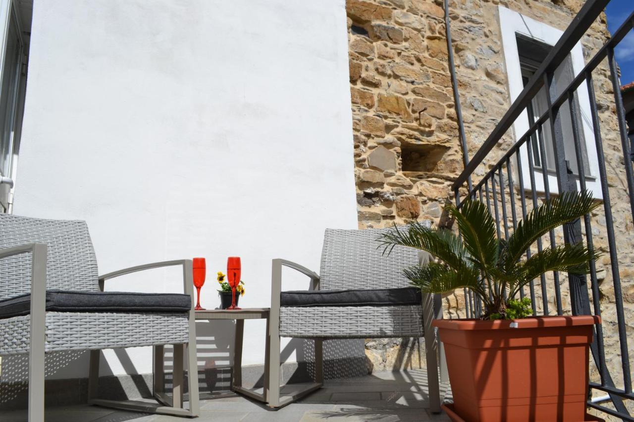 임페리아 La Torretta Di Piero Con Terrazzi E Parcheggio Privato Citra Zero Zero Ottanta 31Lst0282 아파트 외부 사진